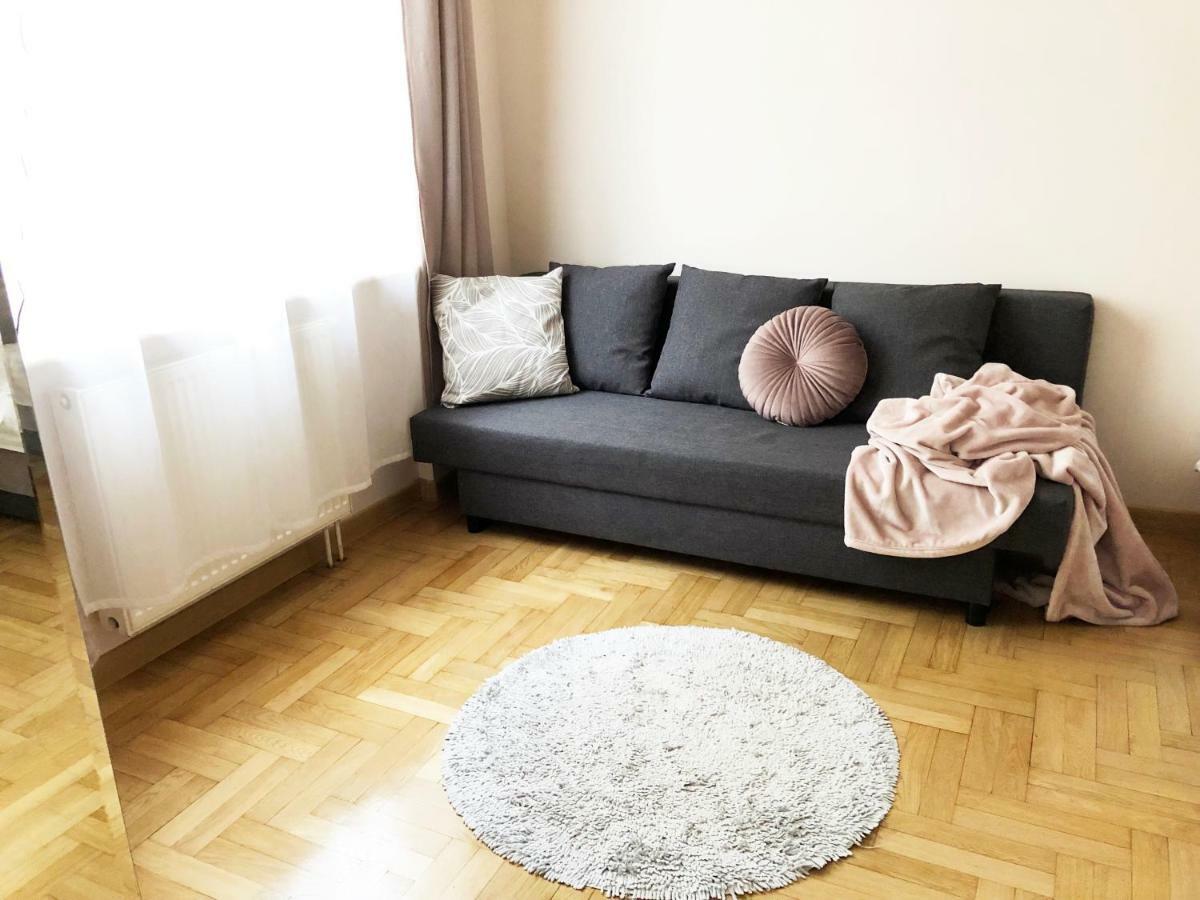 Sienna 93 - Cozy Studio By Homeprime وارسو المظهر الخارجي الصورة