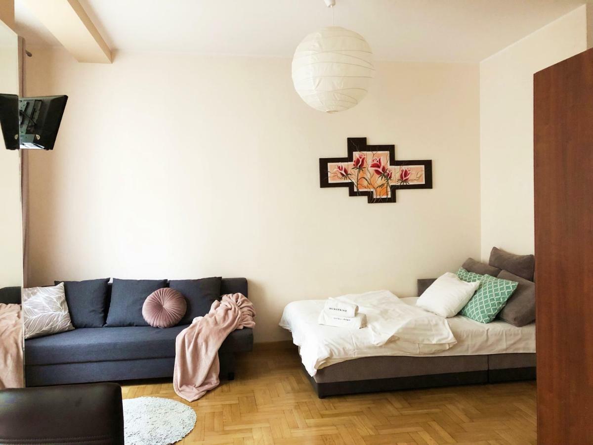 Sienna 93 - Cozy Studio By Homeprime وارسو المظهر الخارجي الصورة